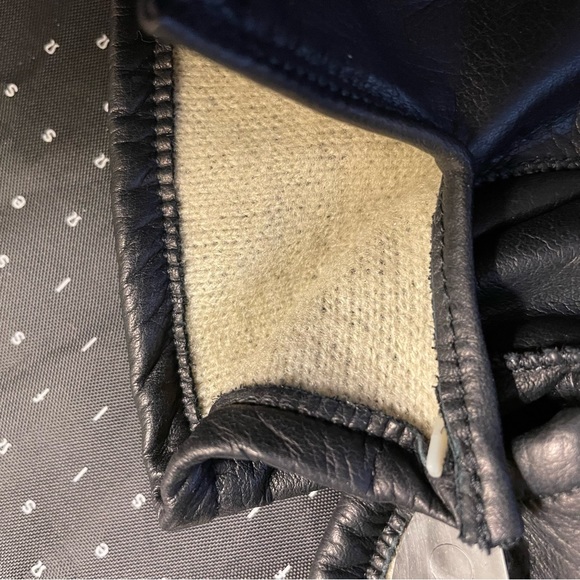 Men’s Leather Gloves - Picture 4 of 4